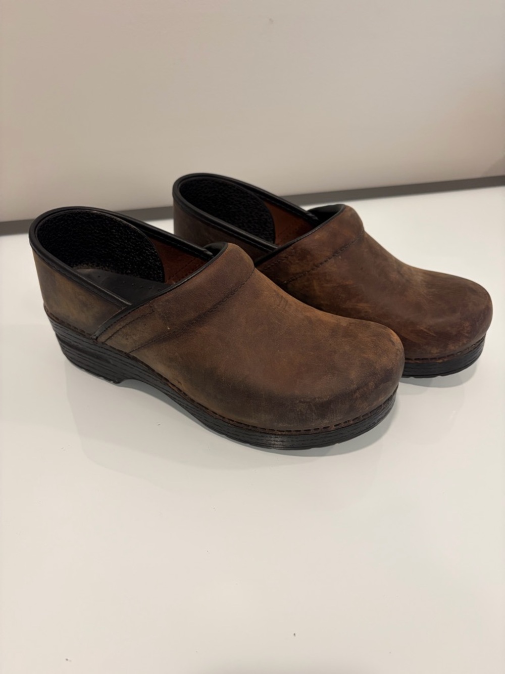 Dansko Women’s professional Brown oiled Leather Clogs